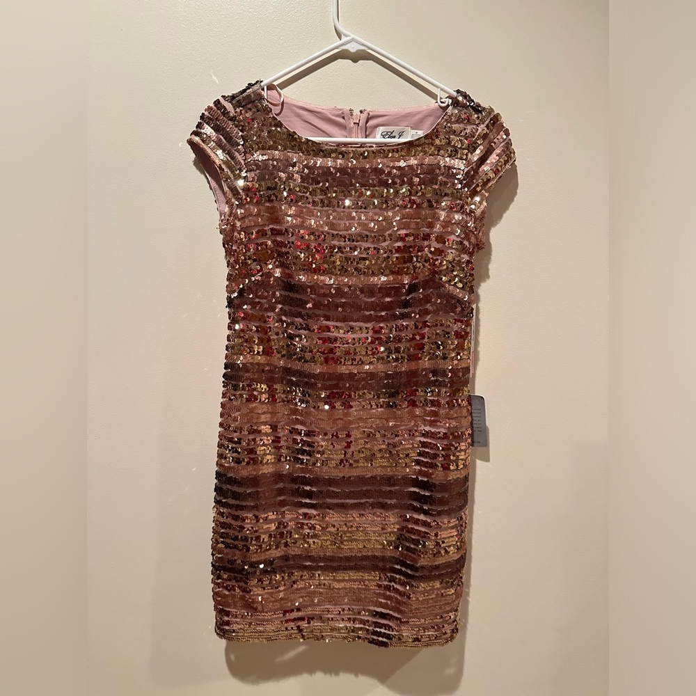 NWT Eliza J Dress Sequins Size 4P